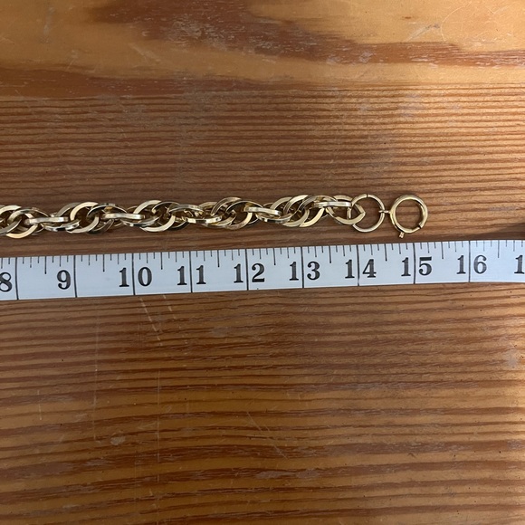 Chunky MultiLink goldtone chain. - Picture 2 of 2